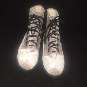 Dolce Vita, suede, booties